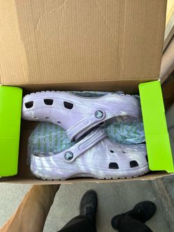 Purple crocs