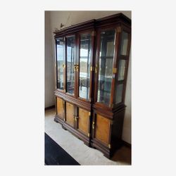China / Display Cabinet with Glass Doors - Moving Sale