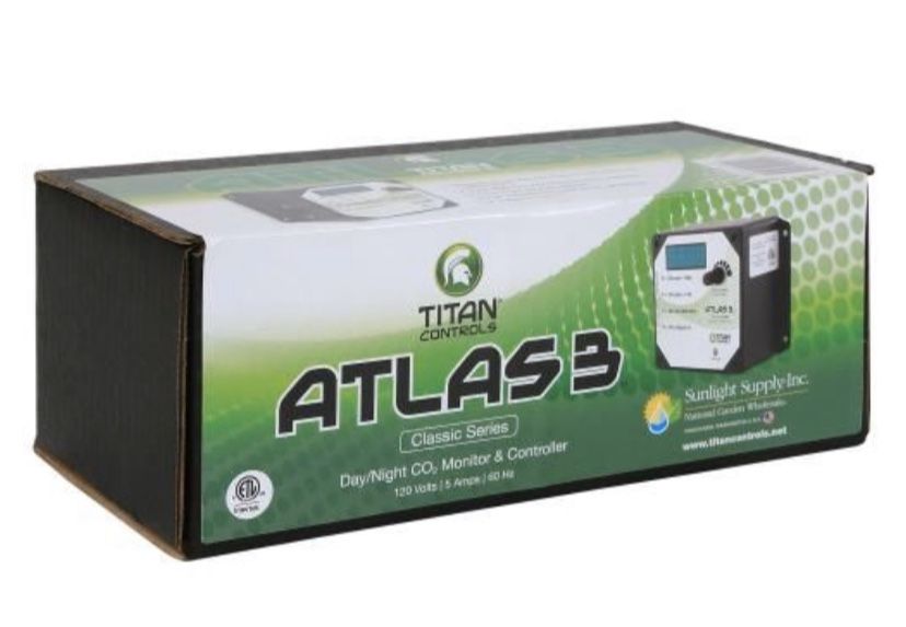 Titan Controls Atlas 3 - Day/Night CO2 Monitor/Controller