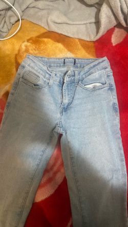 size 23’ jeans