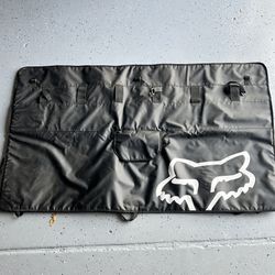 Fox Tailgate Bike Rack/pad
