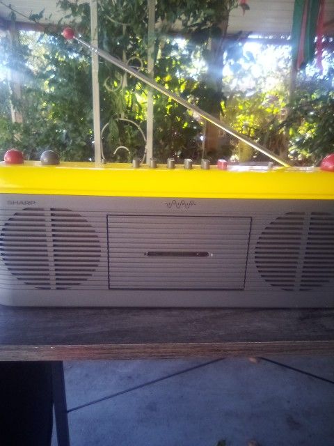 Vintage Sharp Qt-f40