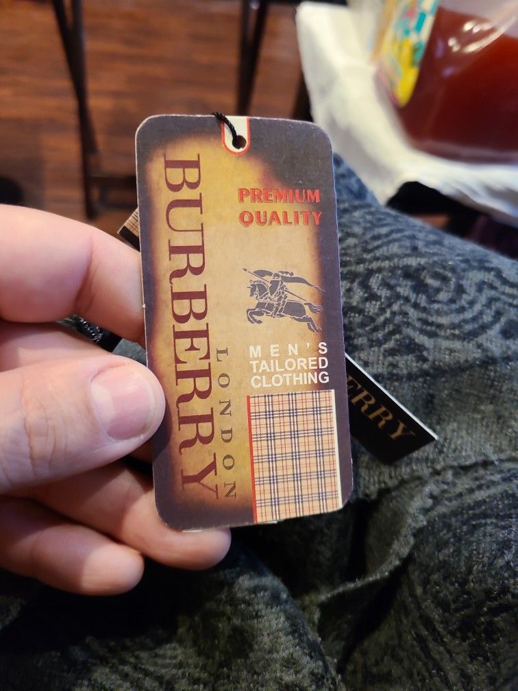 London Burberry Lady Staller LI-2490 Vintage Scarf