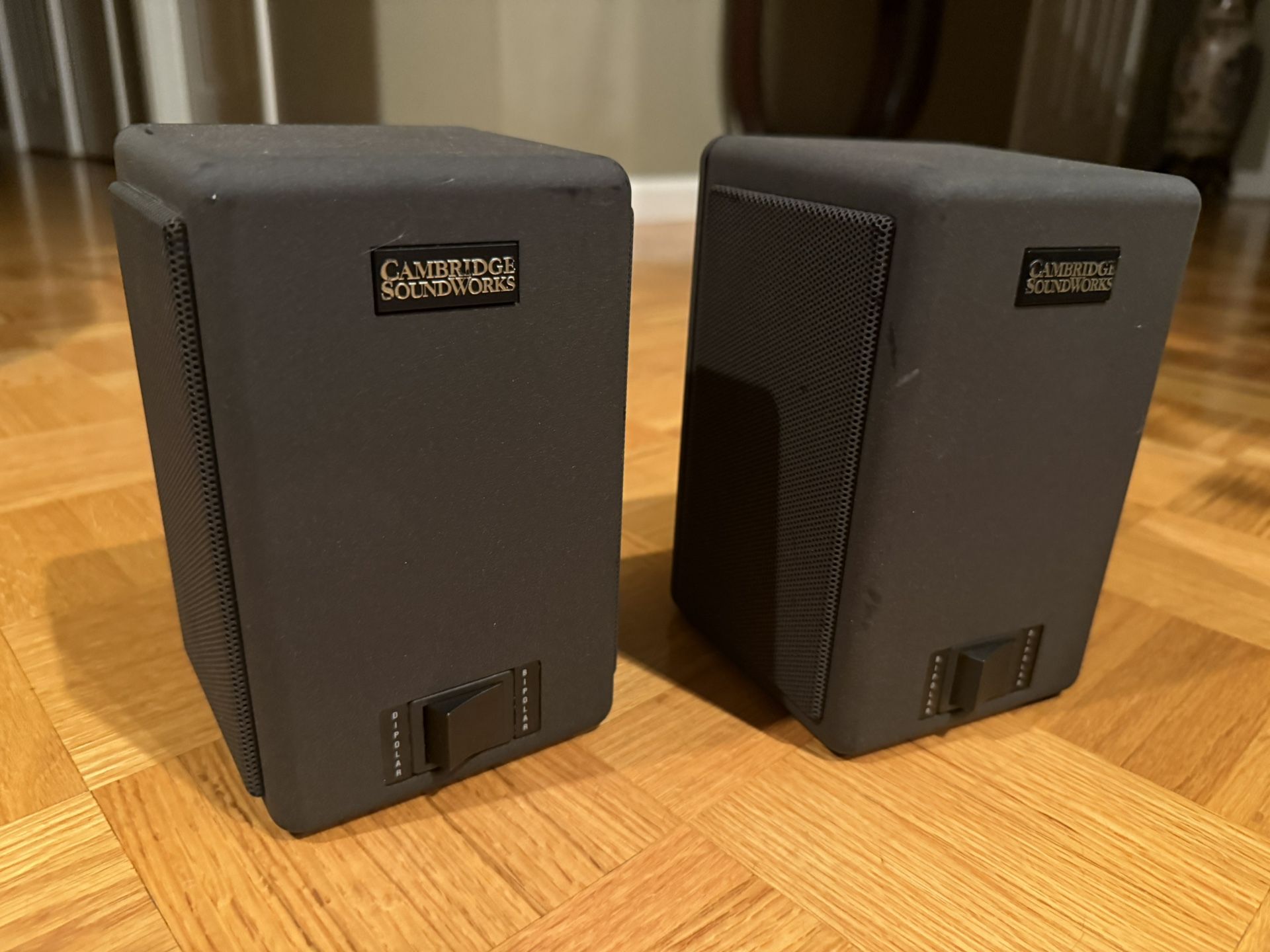 Cambridge Soundworks The Surround II 5.1 Speakers (Excellent Condition)