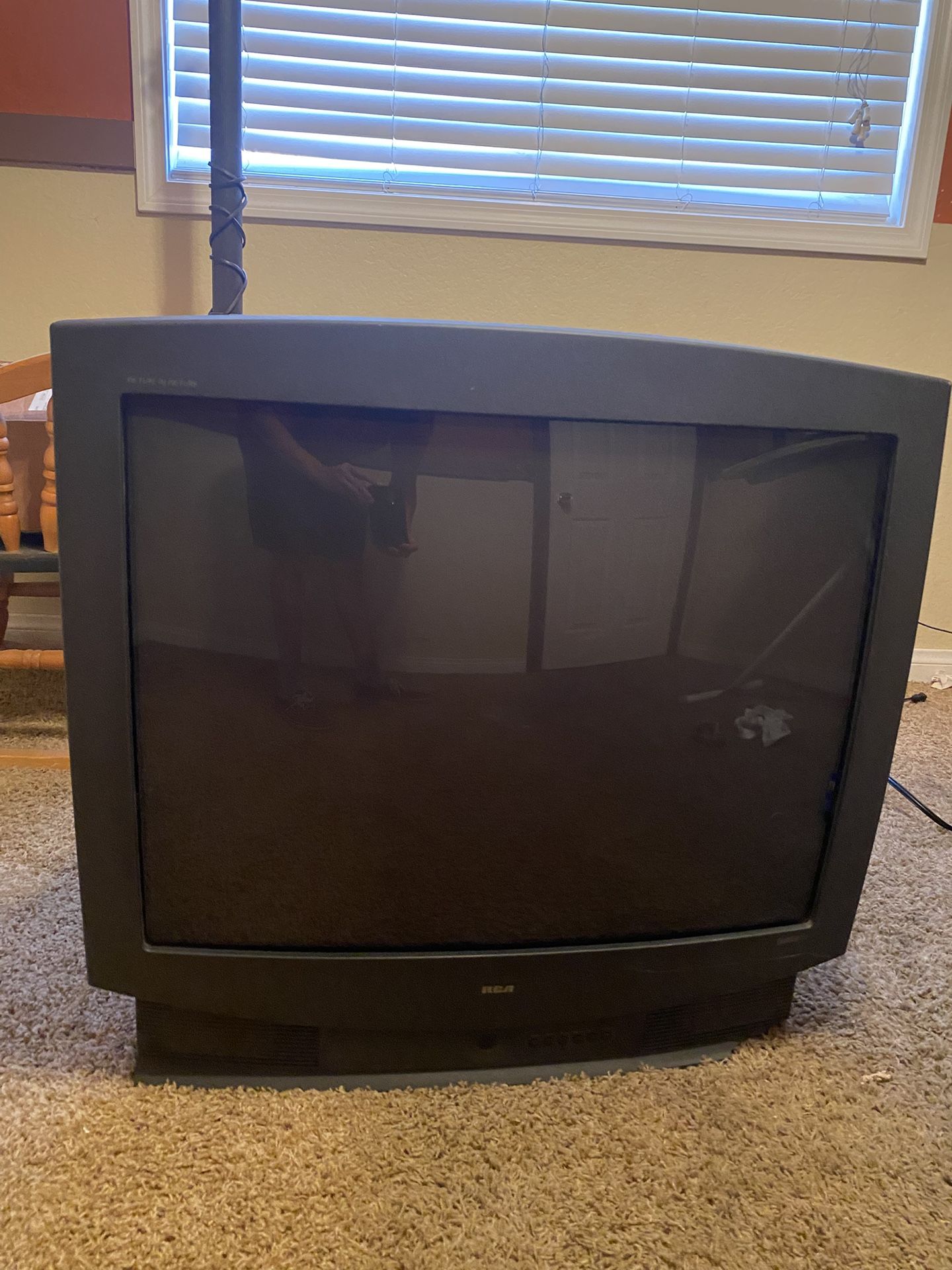 CRT tv