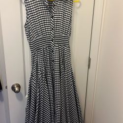 Sleeveless Navy and White Summer Dress