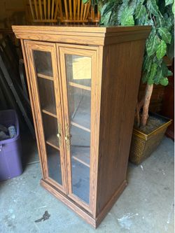 Curio / Bookshelf / Display Cabinet  with Glass Doors