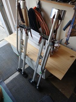 Drywall Stilts (Hi-jackers)