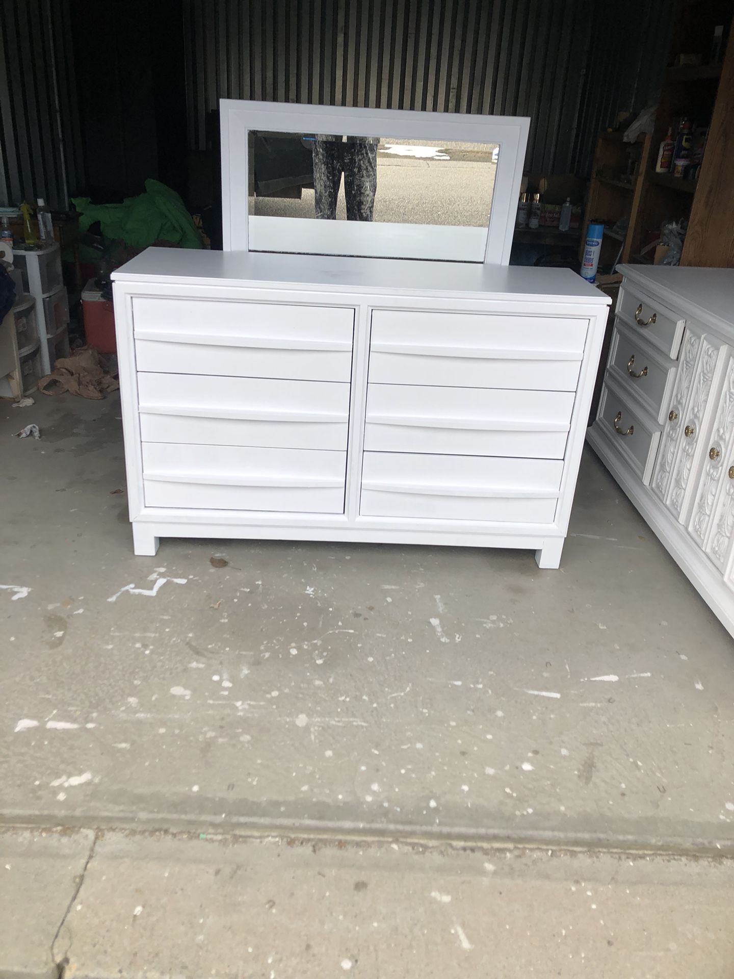 White 6 Drawer Dresser With Mirror