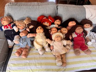 13 Cabbage Patch Dolls from the 80’s