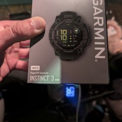 Garmin Instinct 3 