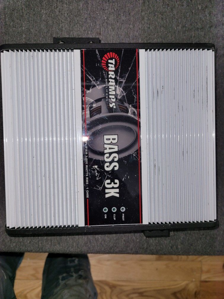 Tarams 3000.1 Bass And Crossover