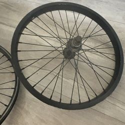 Fit Bike Co. 18in freecoster