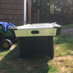 Brunswick air hockey table