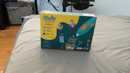 The 3Doodler start+ (Comes with everything)