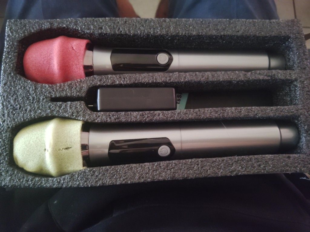 Wireless Microphone's