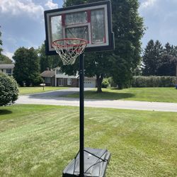 Basketball Hoop 