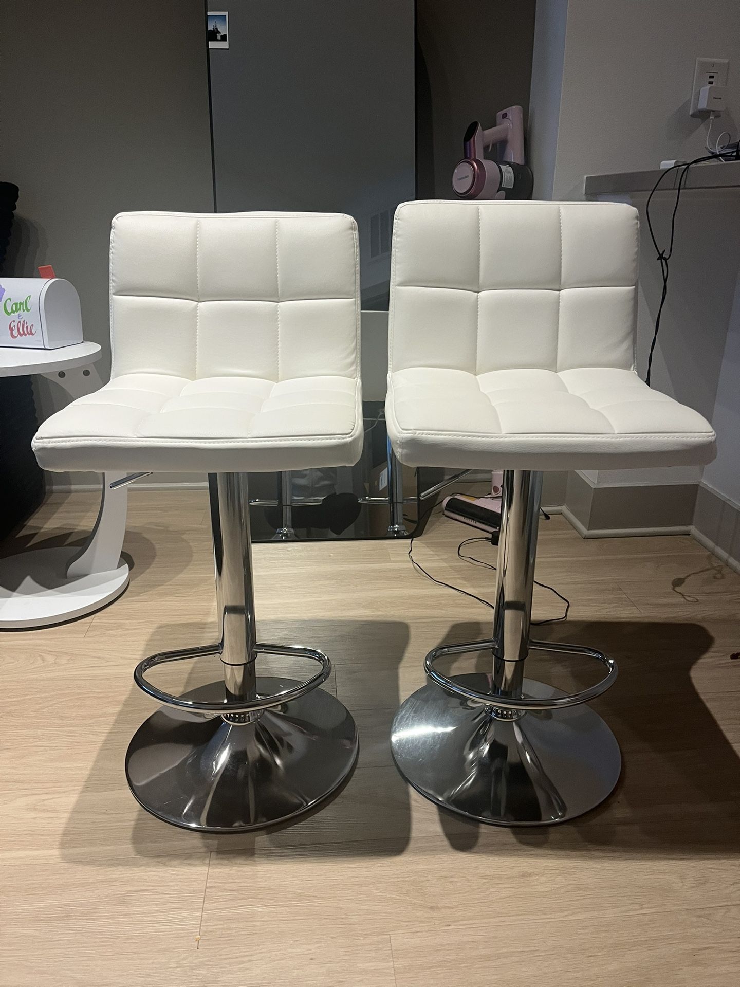 White Chair Stools