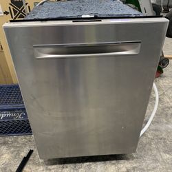 Bosch Dishwasher In Stainless Steel New Open Box
