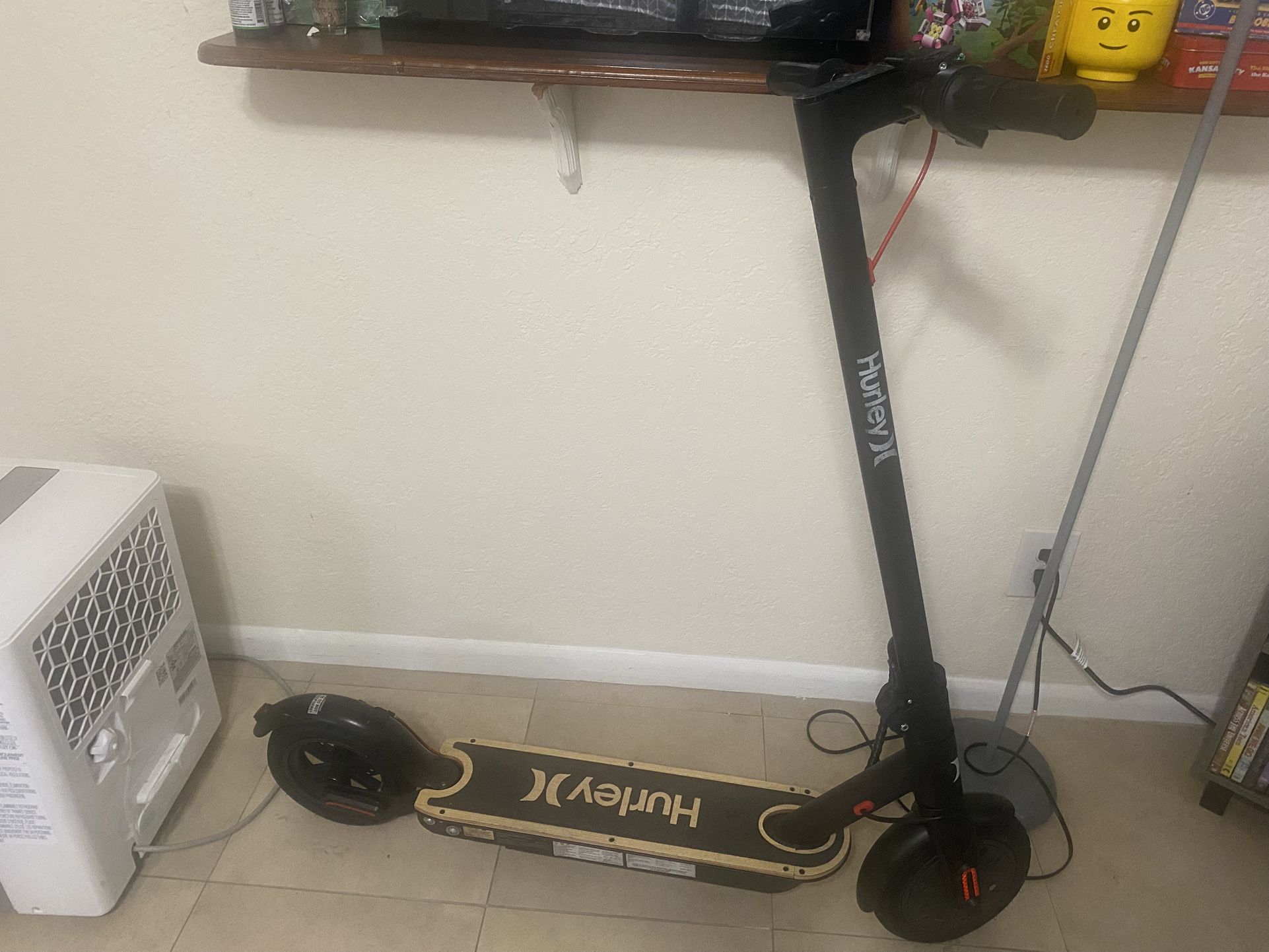 Less Than 6 Months Old Electric scooter- DOES NOT WORK