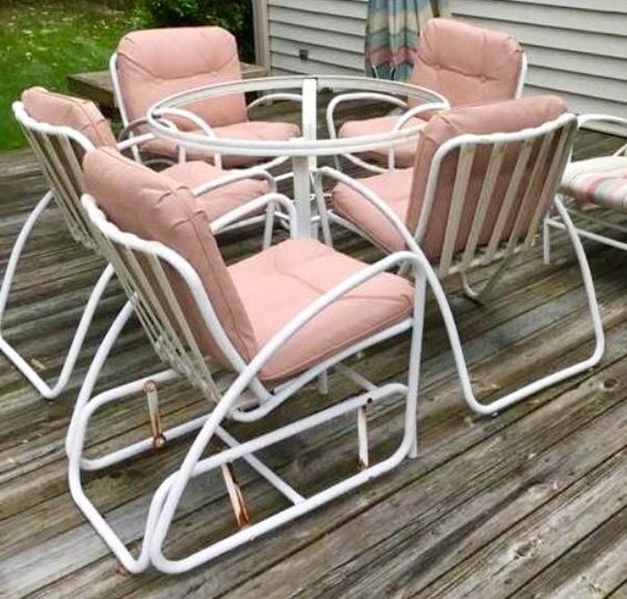 Outdoor patio furniture