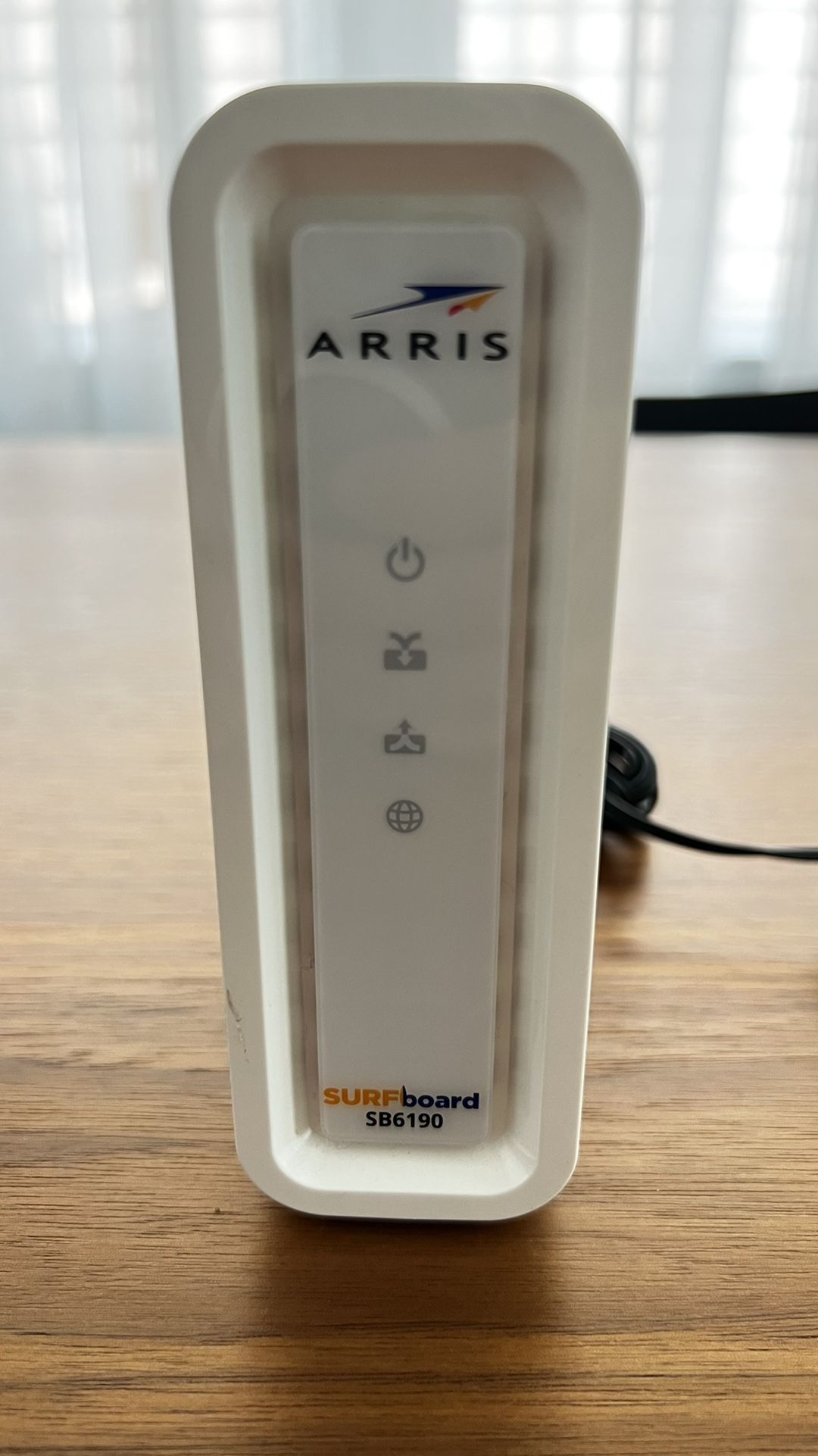SB6190 SURFboard® DOCSIS® 3.0 Cable Modem