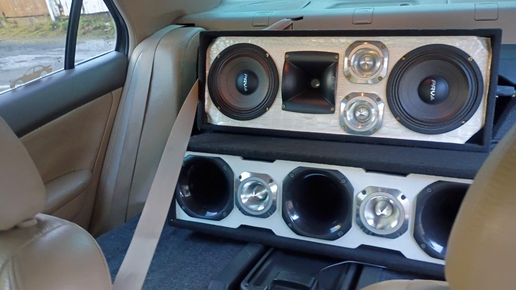 Chichero And Drive Horn