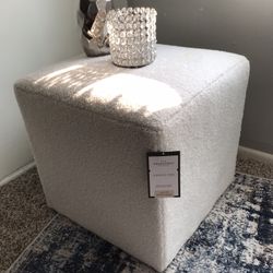 Furniture Cube Ottoman 