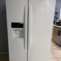 Whirlpool refrigerator
