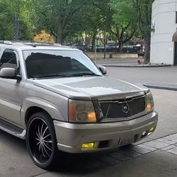 2004 Cadillac Escalade