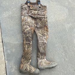 Great Condition Waders NO HOLES OR PATCHES for Sale in