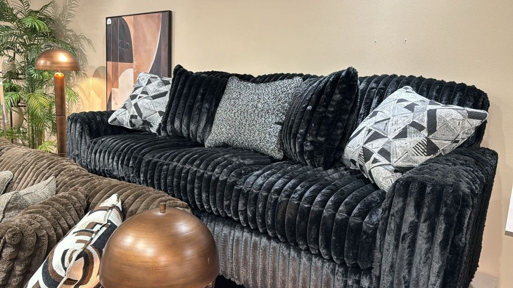 Midnight Madness Onyx 3 Piece Sectional$10 Down Payment And Financing Available,New Products : American Fashion Style Bags On Sale