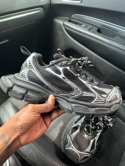 Balenciagas 3xL
