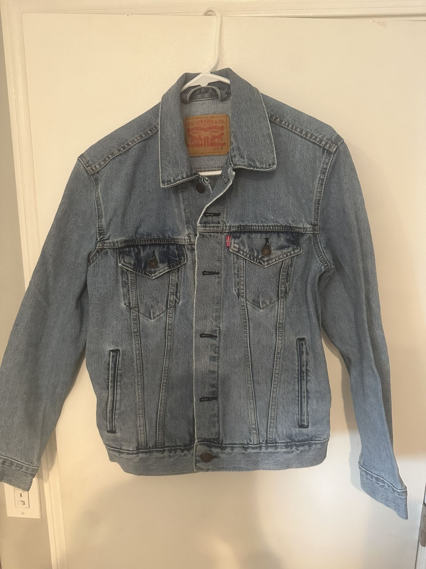 Women’s Levi Jacket