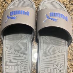 New Men’s Size 10 Puma Slides Great Half Price Deal