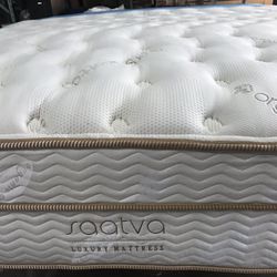  Brand New Queen Size Eurotop Mattress $499.financing Available No Credit Needed 