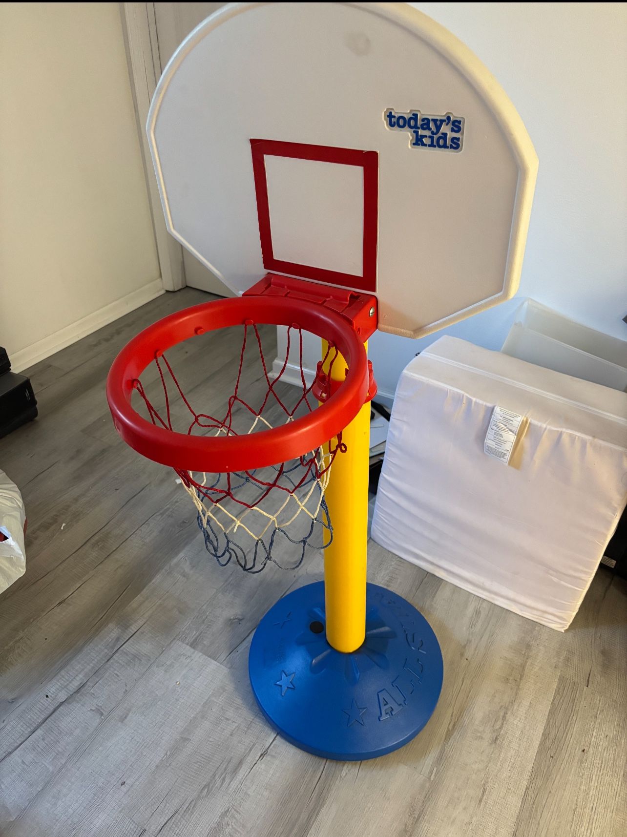 Kids Basketball Hoop