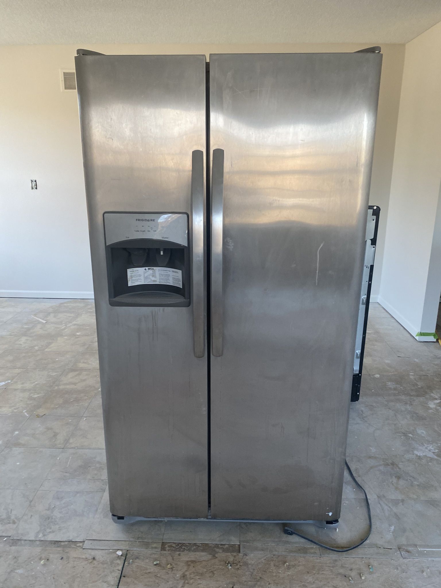 2019 Frigidaire Fridge For Sale