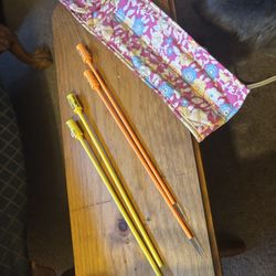 KnitLite 2-pk knitting needles w/travel case