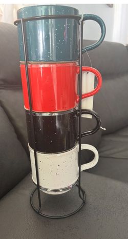 4 Tea Cups Brand New