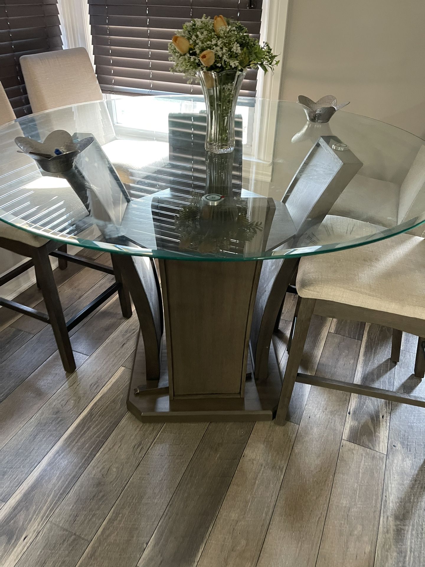 Dining Table Chairs