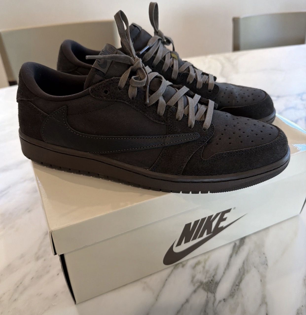 AIR JORDAN RETRO 1 Low X Travis Scott “velvet Brown” Size 11