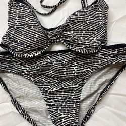 Kenneth Cole Bikini Set