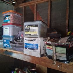 Round metal cap, roof ,plastic nails screws