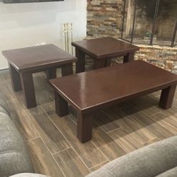 Set De Mesas De Madera Sólida