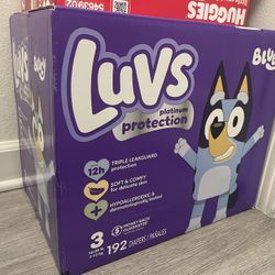 Diapers Size 3 320 Diapers Total