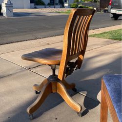 Antique Solid Oak Swivel Chair 1930’s