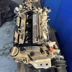 L15 Honda motor
