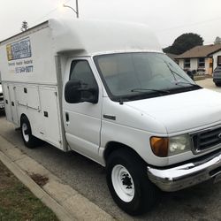 2006 Contractor van runs great low miles