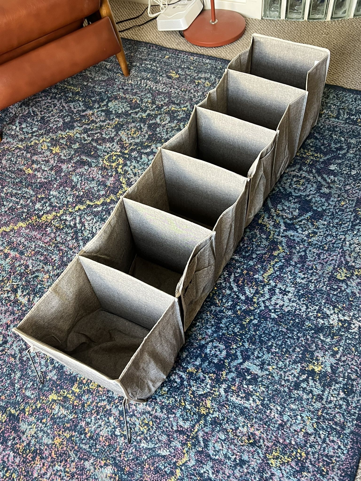 Hanging Storage With 6 Compartments